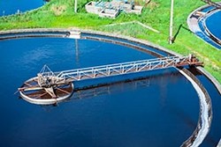 Tratamento de agua de caldeira de alta pressão